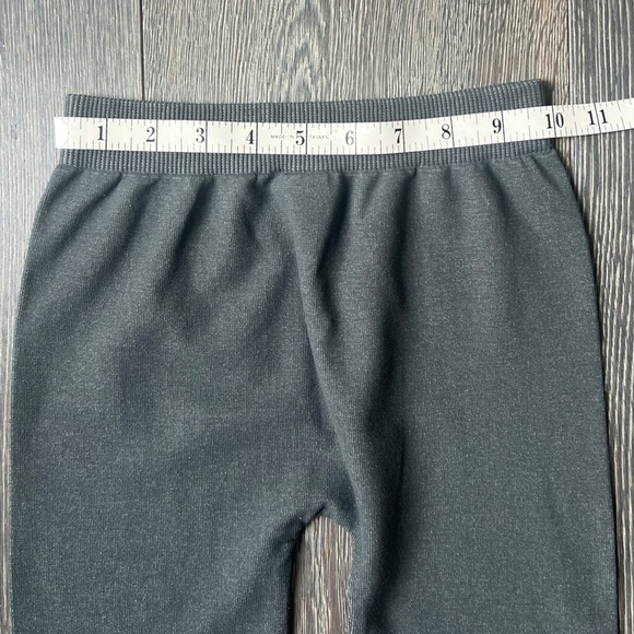 Nikibiki charcoal gray leggings tights base layer. Womens OS - Picture 5 of 11